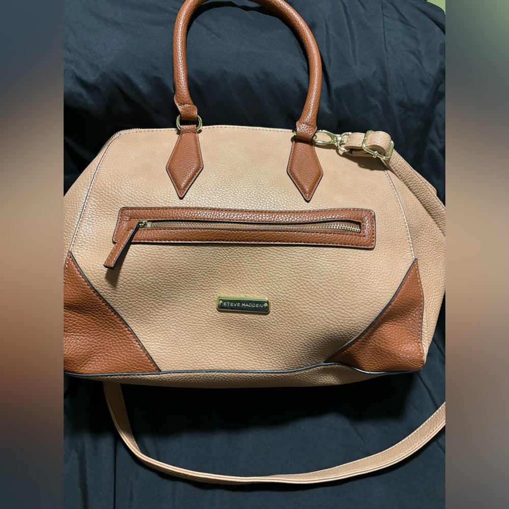 Steve Madden Brown Bag. This bag even feels brand new.